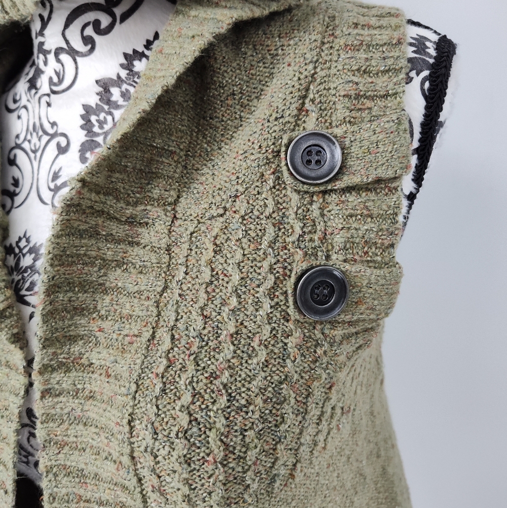 Maurices Olive Button Detail Hooded Knit Cardigan Vest Size Women's Medium - Picture 2 of 7